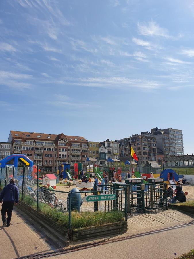 Beaulieu Apartment Blankenberge Ruang foto